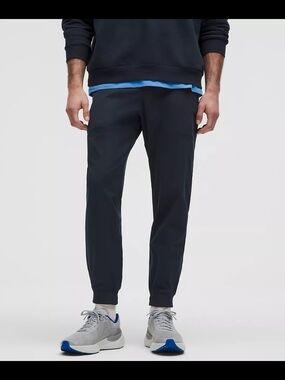 Lululemon Warpstream Men's Jogger Pants - Comfortable Everyday Fit